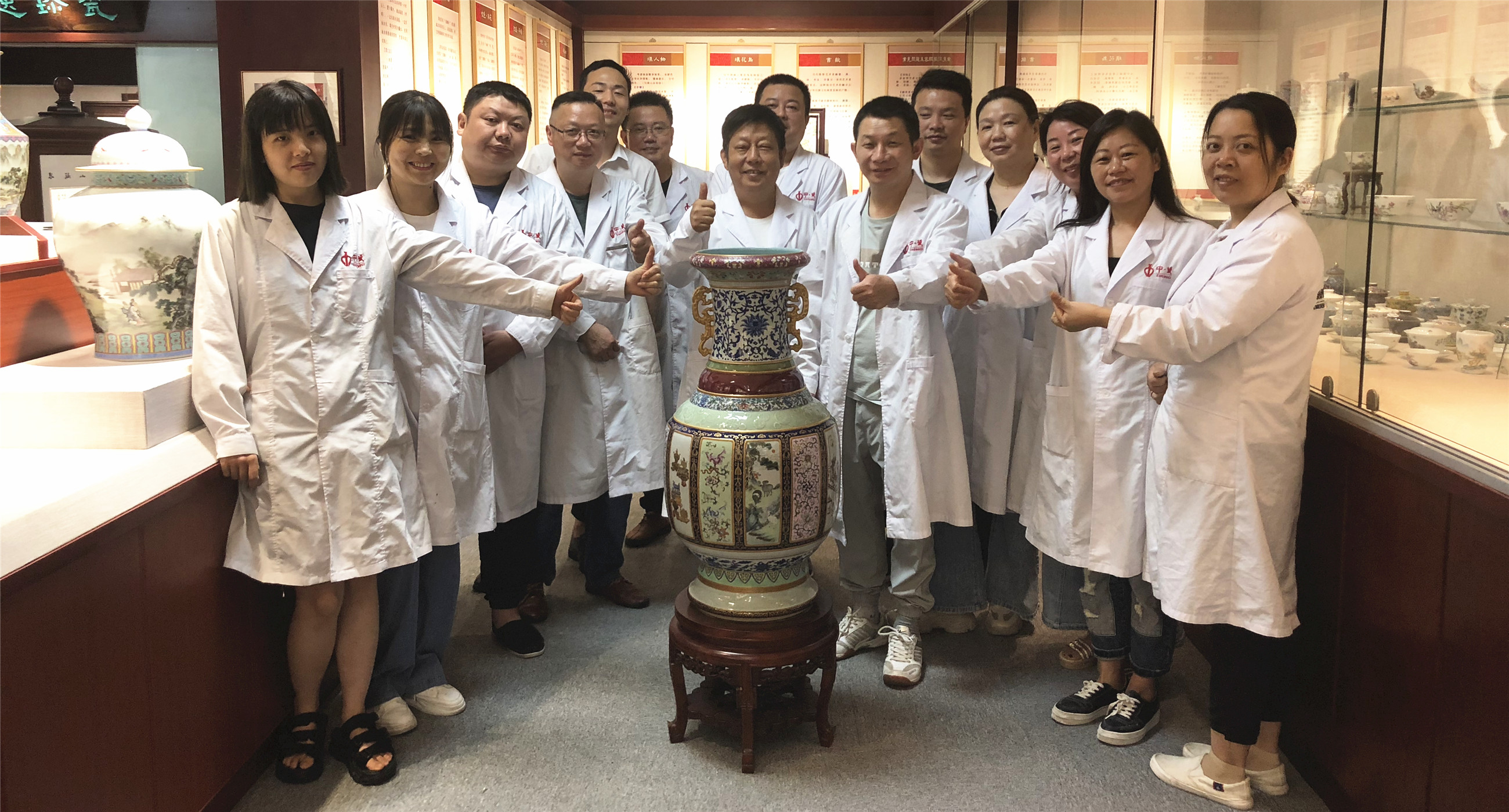 各種釉彩大瓶成功復燒！